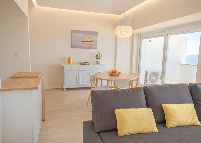 Ocean View Apartment Portimão